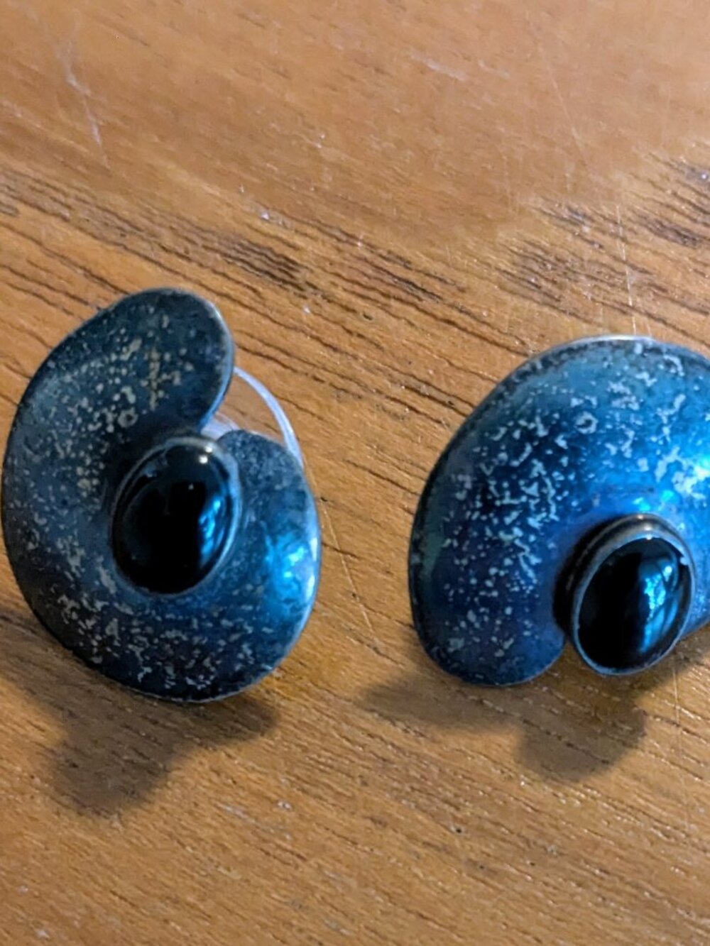 Stunning Vintage Sterling Silver Modernist Swirl Earrings | Black Stone Accent